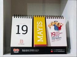 EMOJİLİ MASA ÜSTÜ TAKVİMİ