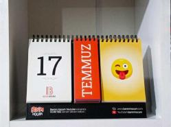 EMOJİLİ MASA ÜSTÜ TAKVİMİ