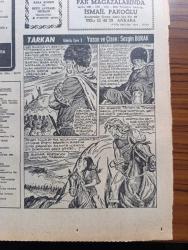 Hürriyet Gazetesi - Turkish Newspaper - 6 Aralık 1970 - Yüksekkaldırımlı Bernie Confeld güzel sevgilisi Vicki'yi boğmaya kalktı Fotoğrafı - adam başına yıllık gelir bakımından dünya 78. düştük - beğenmediğimiz İsrail eski vilayetlerimiz Libya Tunus Cezayir bizi geçtiler - kara kış başladı - adam başına yıllık gelire göre ülkelerin sıralanışı - Türkiye bu sıralamada 56. Sırada - işçilerimiz 1976'da Avrupa'da serbestçe çalışabilecekler - maaş almayan binlerce memur var - mide bastırmakta pahalandı simit 50 kuruş Fotoğrafı - Hadiye Baki karnım acıkmıştı diyerek pahalı simit'ten dert yandı Fotoğrafı - Tarkan yazan ve çizen Sezgin Burak - Başlık yazan ve çizen Faruk Geç - Ali Esin'e göre hava durumu - büyük Dershane Cebeci Ankara - İstanbul Ankara İzmir Radyosu Programı - taksitle kürk satışları pak mağazalarında - Sara Kohen ile Veto ( Avram ) Mitrani nişanlandılar - Ankara radyosunda saat 10.30'da ne Yaşar ne yaşamaz - İstanbul radyosunda 16.45'te Can Etili'den türküler - Güzide Kasacı