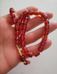 Şükrü baba ustalığıyla kehribar tesbih