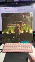 NEIL DIAMOND - HOT AUGUST NIGHT  - UNI MELODİ RECORDS 33'LÜK LONG PLAY 1973 - YERLİ BASKI - VINLY - KAPAKTA ÜSTTE RUTUBET KAYNAKLI YIPRANMA VAR