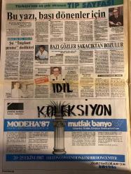 HAFTA SONU DERGİ - GAZETESİ DOĞUM GÜNÜ HEDİYESİ (TURKİSH -MAGAZINE - NEWSPAPER) - TAM TAKIM 8 SAYFADIR - 23 EKİM 1987 - Sayı:43- cihan Ünal-altın portakal kazandıran yatak-Türkan Şoray-yüksel Şengül-Ümit efekan-erler film-Mine Baysan-Müjde Ar-hümeyra-Özcan Sandıkçıoğlu-Hümeyra-göker birdal-malike akbay-sadık akbay-nural benli-Zeki Alasya-Metin Akpınar-Nevra Serezli-deve kuşu kabare- Sezer güvenirgil-nural benli-sadık Hidayet-Mahmut cevher-Çiğdem Tunç-Kamil Sönmez-Nilgün Emre-Osman ve Esin Yağmur dereli-Yüksel uzel-Zeynep ve Asım eken-Kamil Sönmez-erşan Başbuğ-bu yazı başı dönenler için-Ertuğrul Sayın-Oktay kumral-aşkın Laçin-Anadolu Bankası- Abdurrahman Palay-Tanju Korel-adalı Hüseyin-Ceylan Palay-Zeki Müren-Suna yıldızoğlu-Çetin Alp-Aydemir akbaş-Hale Soygazi ile o biçim röportaj-Adnan Şenses‘ten rezil bir bilmece-Esin gülsoy-Turgut Özal-Talat Tokat-Ayşe Ege soy-Aydoğan ergezen- bilge güner-Ramazan hüdür-Selen Büke-Çiğdem İşbilir-bülent bilgiç-Selen büke-Kenan kalav-Talat Bulut-Ayşegü