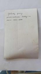 YEŞİLÇAM'IN EFSANE DUBLAJ SANATÇISI ABDURRAHMAN PALAY'IN ORİJİNAL 2'Lİ FOTOĞRAF SETİ - 18 x 12 cm EBADINDA - ABDURRAHMAN PALAY EVLENDİĞİ GÜN EŞİYLE BİRLİKTE NİKAH DEFTERİNE İMZA ATIP GELİNLİK DUVAĞINI AÇARKEN ÇEKİLMİŞ 2 FARKLI KARE