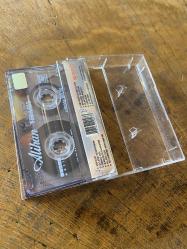 ALİHAN 2003 - YAKAMADIĞIM ANILARIM / VEFASIZ - KASET