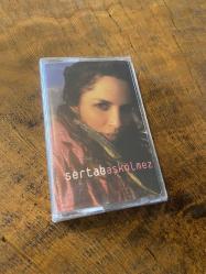 SERTAB ERENER - AŞK ÖLMEZ - KASET (JELATİNİNDE)