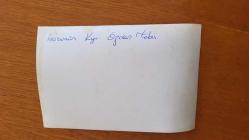 TÜRKİYE CUMHURİYETİ 2. CUMHURBAŞKANI İSMET İNÖNÜ'NÜN AİLESİNİN ORİJİNAL AJANS-BASIN FOTOĞRAFI - 18 x 12 cm EBADINDA - İSMET İNÖNÜ'NÜN KIZI ÖZDEN TOKER, MEVLİD SIRASINDA