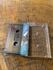 NOYAN NOYAN - HAVAYOLLARI İLE YOLCULUK - KASET