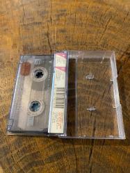 İZEL - ADAK - KASET