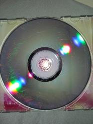 Vcd Barbie Prenses Okulu. Orijinal. Türkçe dublaj. Orijinal. Çalışmasına engel olmayan çizikler var. Baştan sona sorunsuz çalışıyor