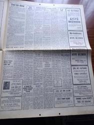 Hürriyet Gazetesi - Turkish Newspaper - 16 Mart 1971 - Cevdet Sunay'ın millete mesajı yeni devir başladı dedi - İsmet İnönü derhal seçim istedi - parlamento artık görev yapamaz - Amerikalının arabasını çalan 4 kişi banka soydu - Türk Ticaret Bankası Erenköy şubesinin ana kasasını açtıran soyguncular 15 bin lirayı alarak kaçmışlardır Fotoğrafı - Parti liderlerine verilen muhtıranın tam metni - silahlı kuvvetler ümitsizliklere saptırılmıştır - Cevdet Sunay Süleyman Demirel'e istifa gerekçesi olarak sağlık durumumuzu gösterin demiş - başlık yazan ve çizen Faruk Geç - İstanbul Ankara İzmir Radyosu Programı - serbest kürsü herkese söz hakkı yöneten Tahsin Öztin -  Arçelik termosifon - iki öğrenci Bir Amerikan kitabevini basarak müdür Paul Herman'ı yaraladı - Cevat Fehmi Başkut dün vefat etti - Cemal Kamacı 63'5 kilo Avrupa şampiyonu Roque'la dövüşüyor Fotoğrafı - haftanın başarılı takımı Beşiktaş - haftanın hakemi Sedat Özselçuk - haftanın antrenörü Göztepe antrenörü Adnan Süvari -