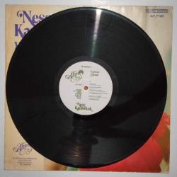 Neşe KARABÖCEK Yağmur altında (CİVELEK) DÖNEM LP