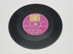 SEVİM TANÜREK 45'LİK PLAK: UYANDI AŞK & MENEKŞE GÖZLER