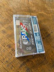 ÖZCAN DENİZ - ASLAN GİBİ / DOKUNMA - KASET (JELATİNİNDE)