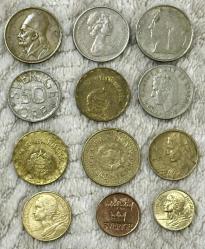 Eski Kolleksiyonluk Avrupa ülkeleri 12 adet karışık madeni paralar ÇT