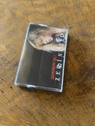 ZERRİN ÖZER - SEVİLDİĞİNİ BİL - KASET + POSTER