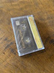 ENGİN NURŞANİ - GÖZÜN AYDIN - KASET (JELATİNİNDE)