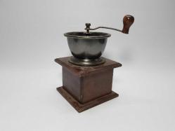 ANTİKA KAHVE DEĞİRMENİ