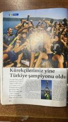 FENERBAHÇE  DERGİSİ -EYLÜL 2009 – YIL: 7 SAYI: 79  AZİZ YILDIRIM - CHRISTOPH DAUM - AYKUT KOCAMAN - KARIN MELIS MEY - FIKRET ÇETİNKAYA - EMRE SERÇOTEL - ANDRE CLARINDO DOS SANTOS - CRISTIAN OLIVEIRA BARONI - SAMET GÜZEL - HÜSEYİN ERSAN TOPBAŞ - CEM KURTAR - BURCU AYDIN - SİBEL - GANİ MÜJDE - VEDAT OLCAY - AYŞESU ZORLUTUNA - ERSİN DEMİREL - ZAFER PEKER - ALP BACIOĞLU - JAK BENZONANA - İSKENDER SONGUR - ÖZÇETİN AİLESİ  AVRUPA’DA TÜRKİYE’DE BİZİM SÖZÜMÜZ GEÇECEK - GÜÇLÜ BİR TAKIM KURDUK - SÜPER KUPA FİNALİ - AVRUPA LİGİ RAKİPLERİ - BABA OĞUL GİBİLER (AZİZ YILDIRIM VE EMRE SERÇOTEL) - EVİMİZE GELMİŞ GİBİYİZ (ANDRE SANTOS & CRISTIAN BARONI RÖPORTAJI) - TÜRK FUTBOLCU MARKASININ DEĞERİ - FENERCELL YÜKSELİŞİ - FENERBAHÇE ÜNİVERSİTESİ PROJESİ - FENERBAHÇE TÜRK TELEKOM ANKARA TESİSLERİ - ATLETİZM VE KÜREK ŞAMPİYONLUKLARI - BOKS ŞUBESİ BAŞARILARI - DERNEKLER VE SOSYAL PROJELER - SÜPER KUPA: FENERBAHÇE 2-0 BEŞİKTAŞ - FENERBAHÇE-HONVED MAÇLARI - FENERBAHÇE-SPOR KÜLTÜRÜ VE MÜZEYE BAĞIŞ  - 154 SAYFA
