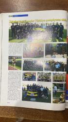 FENERBAHÇE  DERGİSİ -EYLÜL 2009 – YIL: 7 SAYI: 79  AZİZ YILDIRIM - CHRISTOPH DAUM - AYKUT KOCAMAN - KARIN MELIS MEY - FIKRET ÇETİNKAYA - EMRE SERÇOTEL - ANDRE CLARINDO DOS SANTOS - CRISTIAN OLIVEIRA BARONI - SAMET GÜZEL - HÜSEYİN ERSAN TOPBAŞ - CEM KURTAR - BURCU AYDIN - SİBEL - GANİ MÜJDE - VEDAT OLCAY - AYŞESU ZORLUTUNA - ERSİN DEMİREL - ZAFER PEKER - ALP BACIOĞLU - JAK BENZONANA - İSKENDER SONGUR - ÖZÇETİN AİLESİ  AVRUPA’DA TÜRKİYE’DE BİZİM SÖZÜMÜZ GEÇECEK - GÜÇLÜ BİR TAKIM KURDUK - SÜPER KUPA FİNALİ - AVRUPA LİGİ RAKİPLERİ - BABA OĞUL GİBİLER (AZİZ YILDIRIM VE EMRE SERÇOTEL) - EVİMİZE GELMİŞ GİBİYİZ (ANDRE SANTOS & CRISTIAN BARONI RÖPORTAJI) - TÜRK FUTBOLCU MARKASININ DEĞERİ - FENERCELL YÜKSELİŞİ - FENERBAHÇE ÜNİVERSİTESİ PROJESİ - FENERBAHÇE TÜRK TELEKOM ANKARA TESİSLERİ - ATLETİZM VE KÜREK ŞAMPİYONLUKLARI - BOKS ŞUBESİ BAŞARILARI - DERNEKLER VE SOSYAL PROJELER - SÜPER KUPA: FENERBAHÇE 2-0 BEŞİKTAŞ - FENERBAHÇE-HONVED MAÇLARI - FENERBAHÇE-SPOR KÜLTÜRÜ VE MÜZEYE BAĞIŞ  - 154 SAYFA
