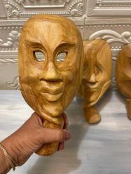 3 adet tiyatro maskesi