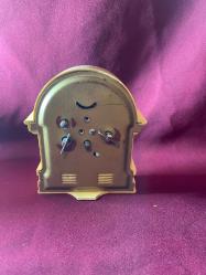 Bakalit kurmalı çalışır saat