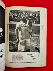 Ağların Ardında 20 Yıl - İsmet Gümüşdere'nin Kendi Fotoğraflarından Oluşan Türkiye Futbol Tarihi Fotoğrafları - Galatasaray, Fenerbahçe, Beşiktaş, Milli Takım, ...