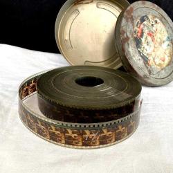 1985 Milliyet Film Arşivi Demir Kutusunda Sinema Filmi