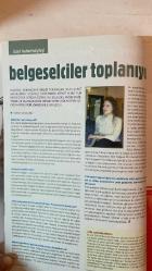 ALTYAZI AYLIK SİNEMA DERGİSİ - ŞUBAT 2006 SAYI: 47  STEVEN SPIELBERG - NEJAT İŞLER - KEREM ALTUĞ - LEVENT KAZAK - EZEL AKAY - JAMES MANGOLD - TERRENCE MALICK - WOODY ALLEN - GEORGE CLOONEY - MURATHAN MUNGAN - ESER SELEN - NEZAKET EKİCİ - PERI JOHNSON - ENİS KÖSTEPEN - BERKE GÖL - DOĞU YÜCEL - FIRAT YÜCEL - ÖVGÜ GÖKÇE - NADİR ÖPERLİ - BERNA KULELİ - YEKTA KOPAN  2005’TE SİNEMA EN İYİLER EN KÖTÜLER - İYİ GECELER İYİ ŞANSLAR - SINIRLARI AŞMAK JOHNNY CASH’İN YÜRÜYÜŞÜ - JARHEAD SAVAŞAMAYAN ASKERLER - BAĞIMSIZ BAĞIMLILIĞI !F İSTANBUL - ÇALINTI GÖZLER - HACİVAT KARAGÖZ NEDEN ÖLDÜRÜLDÜ - MÜNİH - MAÇ SAYISI - AİLE BAĞLARI - AŞK VE GURUR - KURTLAR VADİSİ IRAK - BİR GEYŞANIN ANILARI - D@BBE - UMUT GÜZELDİR - AEON FLUX - BEYZA’NIN KADINLARI - YENİ DÜNYA - İLK AŞK - ORGANİZE İŞLER - ANLAT İSTANBUL - AVRUPA AVRUPA’YI ARIYOR - GÖRÜNTÜ DOKUNMANIN DİŞİL DİNAMİĞİ - DVD YEDEKLERİ YEDİ - OLAĞANÜSTÜ HİKAYELER - KAPI KOMŞUSU - BENİM GÜZEL IDAHO’M - EVET - GEÇMİŞİN GÖLGESİNDE  -  TAM TAKIM EKSİKSİZ 96 SAYFA