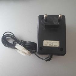 AC-DC Adaptör / 220--240V / 50-60 hz / 12V / 180mA