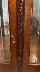 Antika masif camlı büfe