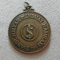 Türkiye İş Bankası 1 Milyar Mevduat Hatırası Anahtarlık Ucu 1956