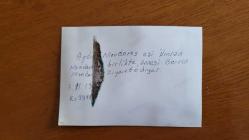 AYDIN MENDERES'İN ORİJİNAL 2'Lİ FOTOĞRAF SETİ - 12,5 x 9 cm EBADINDA - AYDIN MENDERES, EŞİ ÜMRAN POLAT (MENDERES) İLE NİKAH DEFTERİNİ İMZALARKEN ve SONRASINDA ANNESİ BERRİN MENDERES'İ ZİYARET EDERKEN ÇEKİLMİŞ 2 FARKLI KARE. KASIM 1991... ÖZEL ARŞİV