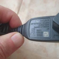 Nokia ACP- 12E Şarj Cihazı - 100-240V - 50-60Hz - 180mA - DC 5.V - 800mA