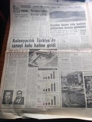 Hürriyet Turizm Gazetesi - Turkish Newspaper - 16 Haziran 1965 - Akdeniz uçsuz bucaksız tabii plajlar beldesidir harita - İçel Doğu Akdeniz'in bir turist cennetidir - Mersin'e nasıl gidilir - Docteur Renaud Paris güzellik kremi - Antalya Konyaaltı plajı Fotoğrafı - Antalya'da nerede kalınır - çamlarla kaplı yamaçları denize kadar uzanan Şirin belde Marmaris Fotoğrafı - kolonyacılık Türkiye'de sanayi kolu haline geldi - Yılmaz Cenkel Fotoğrafı - tarih güzellik ve güneş diyarı Fethiye - Fethiye'de lokantalar sahil boyundadır Fotoğrafı - Tanınmış film yıldızı Sevda Ferdağ Puro tuvalet sabunu kullanıyor - Kamil Koç - Hatay Samandağı plajlarında denize girmeye doyum olmaz Fotoğrafı - antakya'ya nasıl gidilir - Kleopatra'nın Deniz banyosu yaptığı ve guruplarını seyrettiği belde Manavgat Fotoğrafı - Sorgun ve Homa Manavgat'ın bu iki köyü ideal bir dinlenme yeridir - Alanya'da Turizm için her şey var Fotoğrafı - Alanya'da nerede yemek yenir - astımlı hastalar için Damlataş mağarası Fotoğrafı