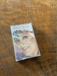 BELKIS AKKALE - ÖZLENENLER 1 - KASET (JELATİNİNDE)