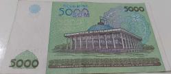 2013 ÖZBEKİSTAN 5000 SOM ORİJİNAL KAĞIT PARASI EG7656771 SERİ NOLU NADİRDİR