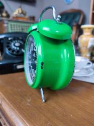 Batı Alman Antika Kurmalı Masa Saati