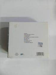 Nil karaibrahimgil ben buraya çıplak geldim albümü  orjinal  acılmamış ambalajında sıfır  koleksiyon müzik cd leri  YILMAZ VİDEO