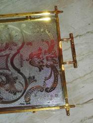 19680-ESKİLERDEN PİRİNÇ KULPLU ALTIN YALDIZ İŞLEMELİCAM ÇAY TEPSİSİ