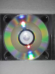 Cd Yasemin Mori hayvanlar albümü. Orijinal. Kitapçık mevcut. Dinlemeyi etkilemeyen çizikler var sorunsuz çalışıyor koleksiyonluk