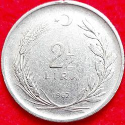 2½ LİRA, 1962 ÇÇT+ (Ters)