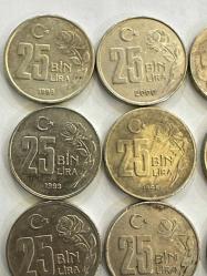 1995-1996-1998-1999-2000 tarihli TC 25 Bin Lira 9 Adet karışık madeni paralar ÇÇT/ÇT