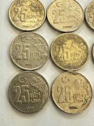 1995-1996-1998-1999-2000 tarihli TC 25 Bin Lira 9 Adet karışık madeni paralar ÇÇT/ÇT