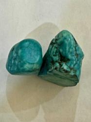 %100 orjinal doğal Hakiki 192 karat Turkuaz Firuze 2 adet takılık işlenmemiş taşlar