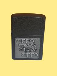 Orijinal Zippo 4 Amblemli Klasik Çakmak Siyah+Zippo 125 Ml Benzin Hediye