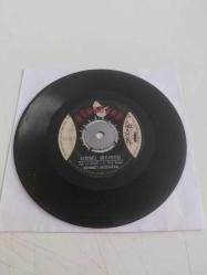 Mehmet Bozdoğan - Affetmem Seni Sevgilim / Vaadimiz Böylemiydi - Türkiye Basım 45'lik Plak /Kapaksız