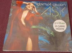 Demet Akalın - Aşk