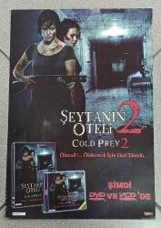 FİLM (DVD /VCD) TANITIM AFİŞİ * ÇİFT YÜZLÜ AFİŞ * İÇİMDEKİ ŞEYTAN (ALONE) * COLD PREY 2 (ŞEYTANIN OTELİ 2) * 34x48 CM