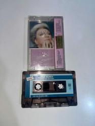 Zirvedeki şarkılar Zeki Müren