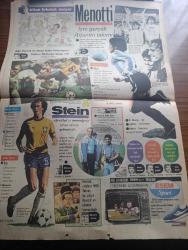 Milliyet Gazetesi - Turkish Newspaper - 20 Haziran 1982 - Mehmet Ali Ağca yeni bilgiler verdi - İtalyan yargıç Abdi İpekçi'nin katilinin sorgulamasını sürdürüyor - genel haberler müdürümüz Ülkü Arman'ı toprağa verdik - MHP ve DİSK davası savcısı Nurettin Soyer başka göreve atandı - gurbetçilerin ilk kazasında 10 ölü var - işçiler 30 günden fazla yıllık izin yapamayacaklar - Erhan Kavaklı idam edildi - Lübnan'da öldüğü öne sürülen Türklerle ilgili bilgi alınamadı - Abdülcanbaz çizen Turhan Selçuk - Galatasaray ve Fransızca yazan Haldun Taner - pazar şakası yazan Burhan Felek - şeytanın gör dediği yazan Çetin Altan - Derya Baykal ile spiker Orhan Ertanhan Marmaris'te evlendi - satranç köşesi hazırlayan Kahraman Olgaç - Fred Astaire Savaş yıldızına konuk olacak Fotoğrafı - alkışlar Maradona için Fotoğrafı -  brezilyalı Falcao Fotoğrafı - Jupp Derwall ile Alman futbol federasyonu Başkanı Neuberger kavga etti - Altan Erbulak çiziyor - Ziya Şengül - İngiltere Çekoslovakya maçı